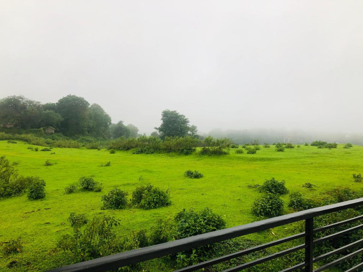 Royal Meadows - Igatpuri Bungalow B מראה חיצוני תמונה