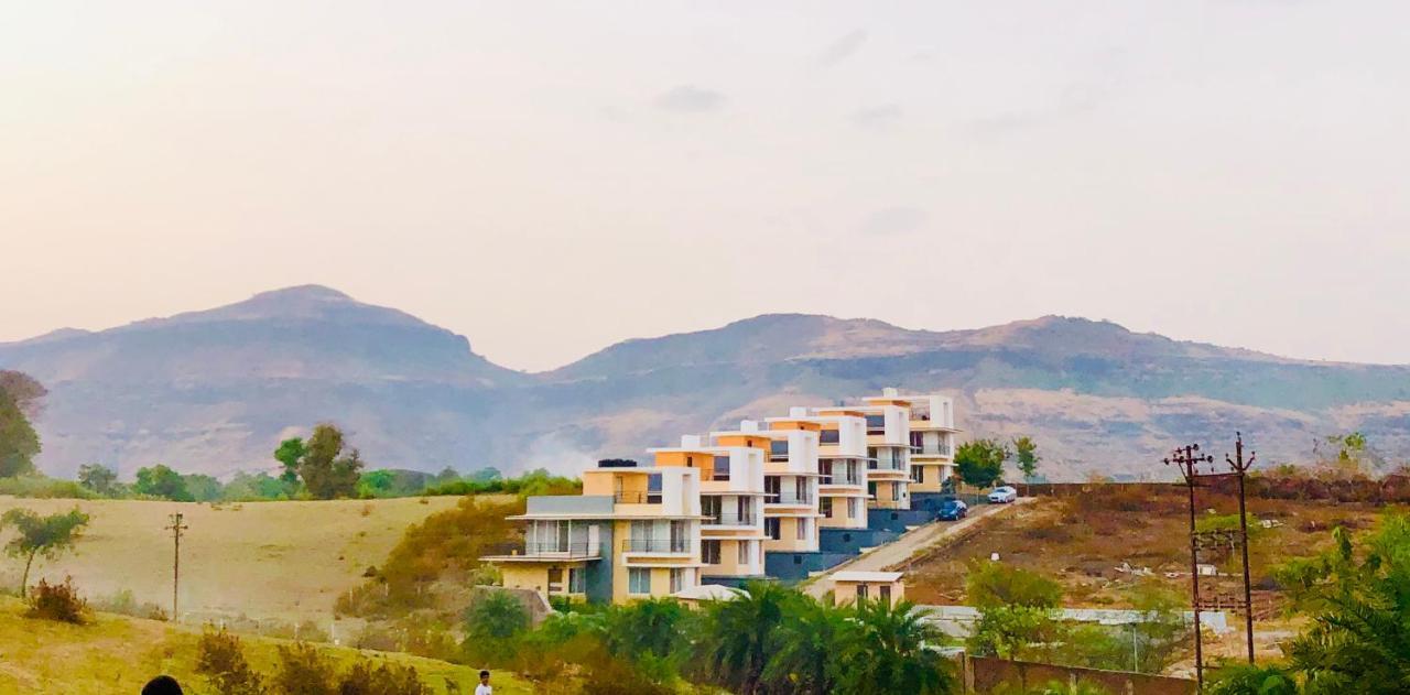 Royal Meadows - Igatpuri Bungalow B מראה חיצוני תמונה