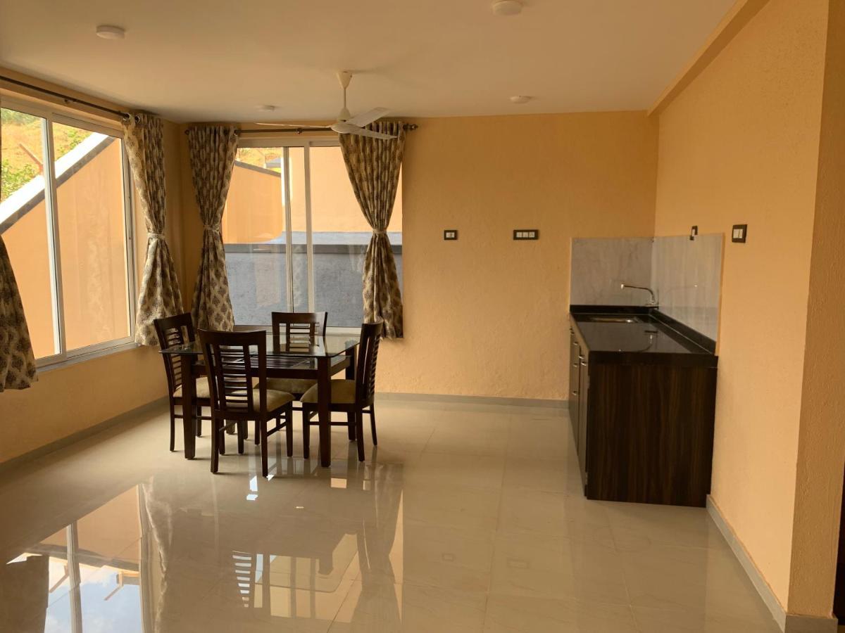 Royal Meadows - Igatpuri Bungalow B מראה חיצוני תמונה