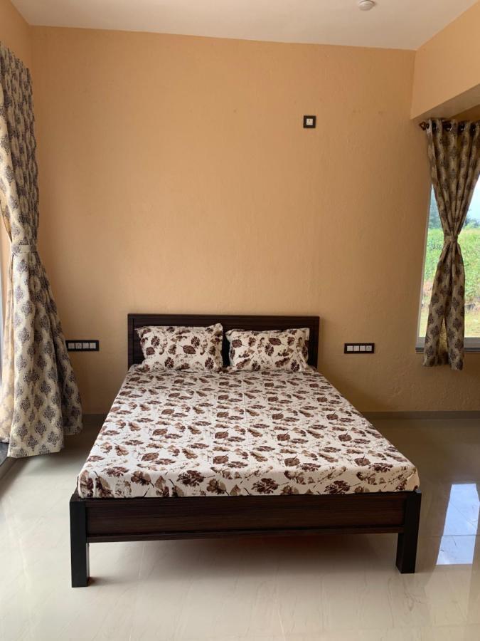 Royal Meadows - Igatpuri Bungalow B מראה חיצוני תמונה
