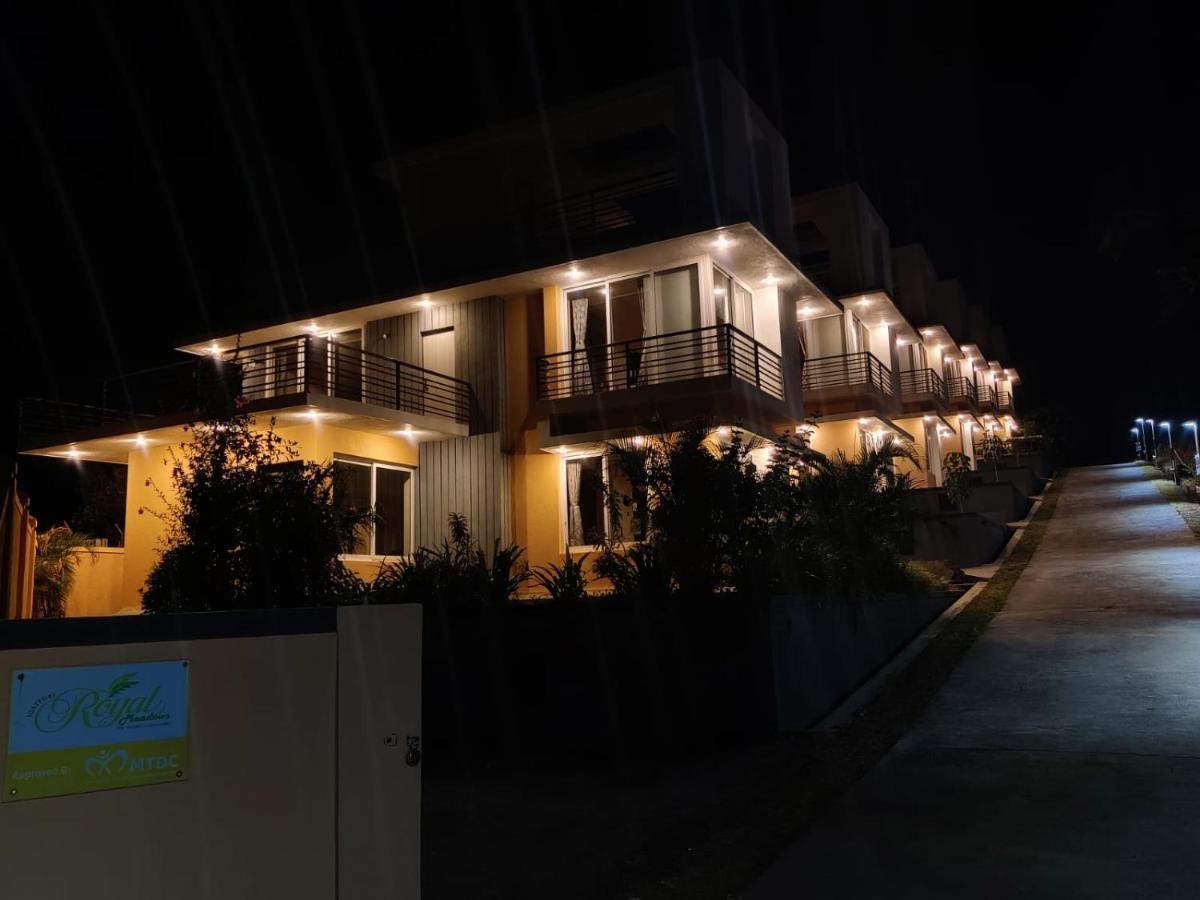 Royal Meadows - Igatpuri Bungalow B מראה חיצוני תמונה